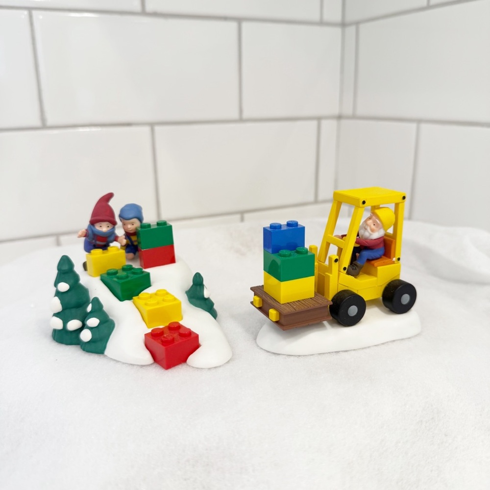 ❤️🎄❤️ Dept 56 | LEGO “Little Builders” & “Brick Lift”| North Pole Series ❤️🎄❤️